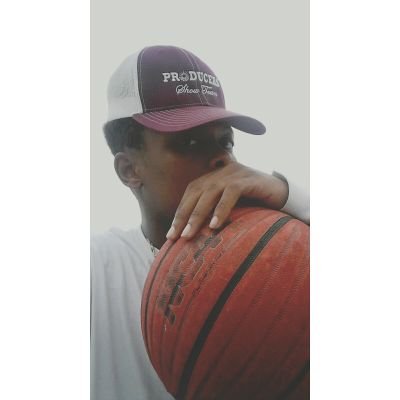 Profile Picture of Stephon Jackson (@cwellvon) on Twitter
