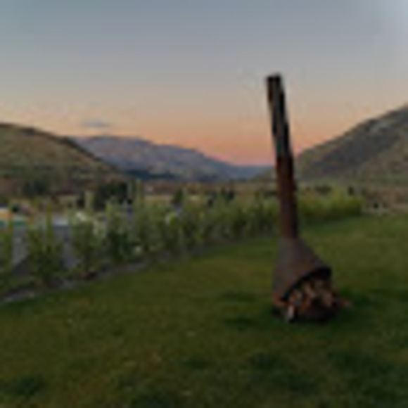 Profile Picture of Sarah Bashford (@snjbashford) on Poshmark