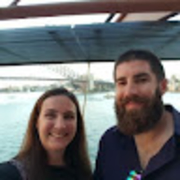 Profile Picture of Jessica Hochstetler (@jesihochstetler) on Poshmark