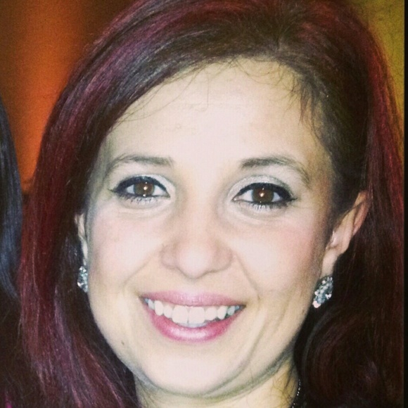 Profile Picture of Carla Menezes (@cmenezes) on Poshmark