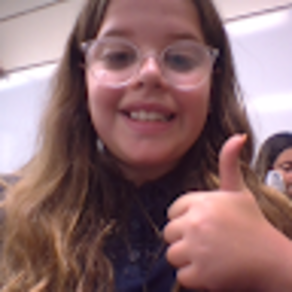 Profile Picture of Ilana Ninio (@ilananinio) on Poshmark