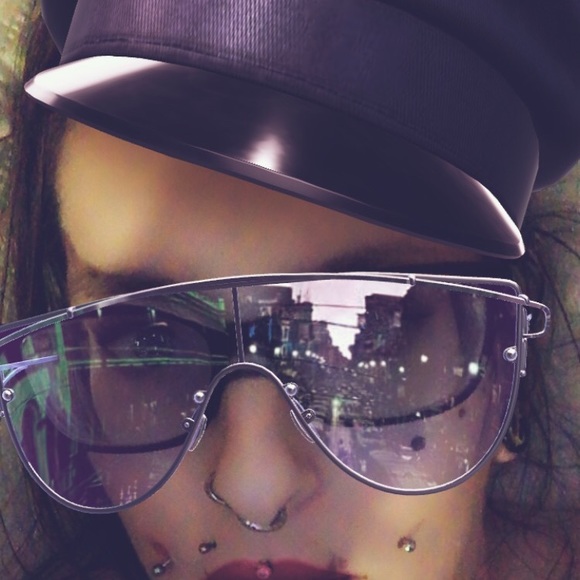 Profile Picture of Leeanne Arial (@lady_goodman761) on Poshmark