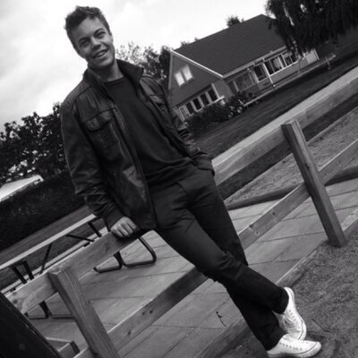 Profile Picture of Robin Sandström (@RobinStallone89) on Twitter