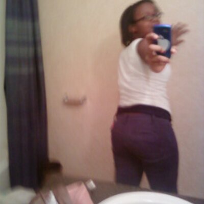 Profile Picture of LaKendra Martin (@19nikkiboo97) on Twitter