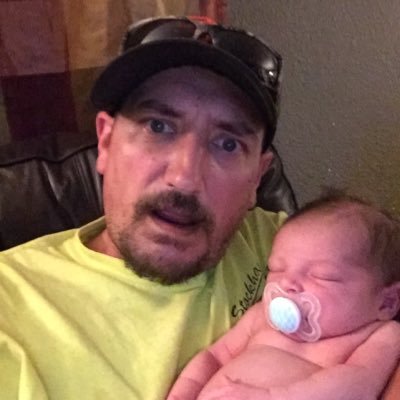 Profile Picture of Robert Booth (@RobertB04200184) on Twitter