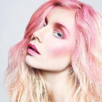 Profile Picture of Jessie Dee (@JessieDee) on Twitter