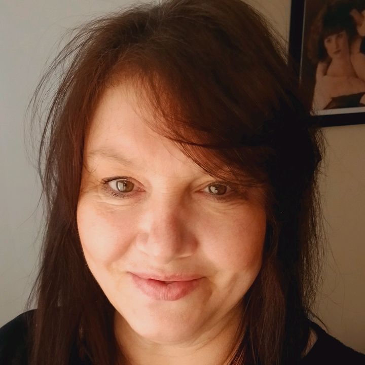 Profile Picture of Amanda (@amandalouallen) on Tiktok