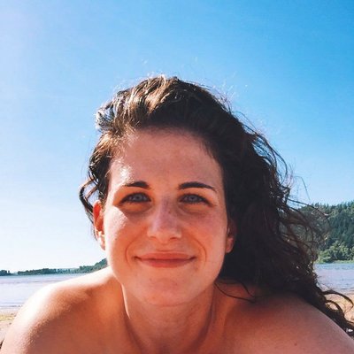 Profile Picture of Amy Marsh (@amyruthmarsh) on Twitter