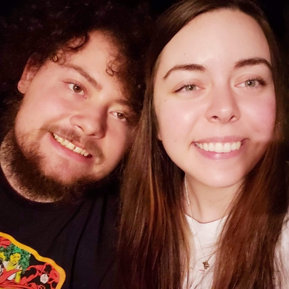 Profile Picture of Andy Gibson (@andy5861) on Poshmark