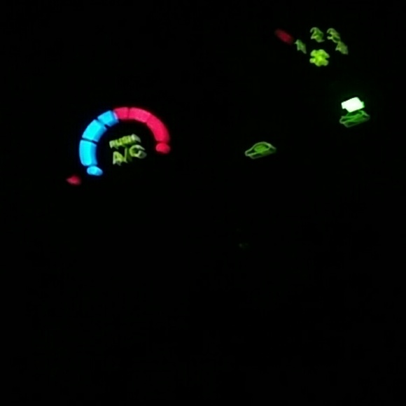 Profile Picture of Shelly Langenfeld (@randomchick494) on Poshmark