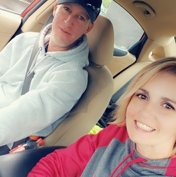 Profile Picture of Aaron n laurie Hare (@harelaurie) on Poshmark