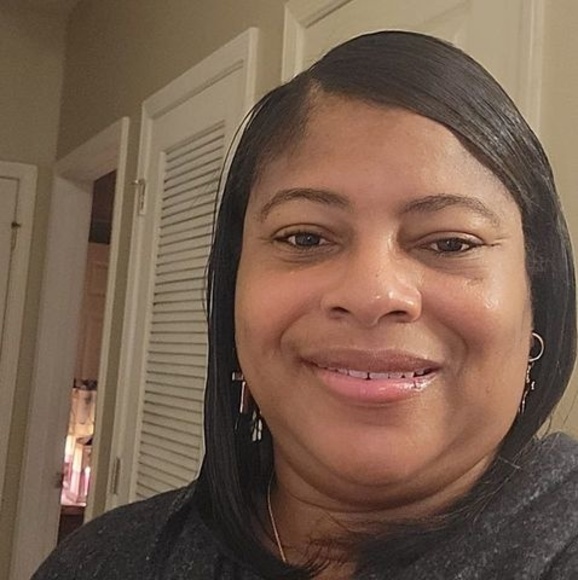 Profile Picture of Janice Thomas (@jt289802) on Poshmark