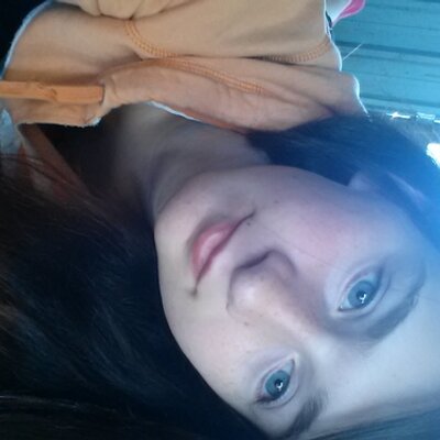 Profile Picture of Pamela Burch (@burch_pamela) on Twitter