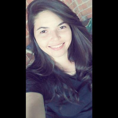 Profile Photo of Priscilla (@pri_albano) on Twitter