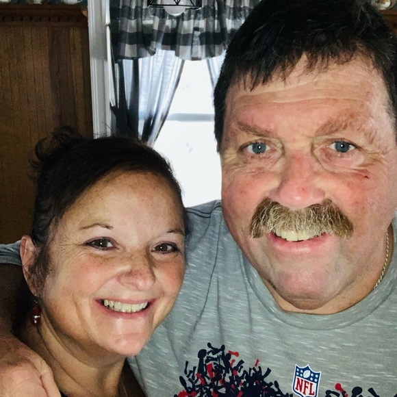 Profile Picture of Tahnya Dicroce (@tahnyadicroce) on Poshmark