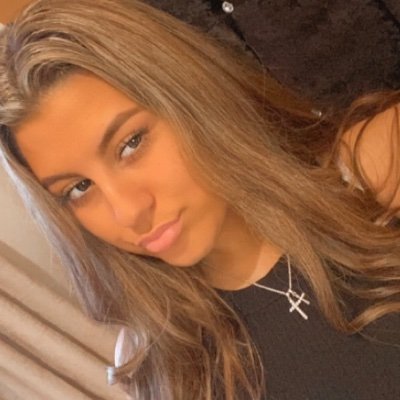 Profile Picture of Eloise Robinson (@Eloiserobinson_) on Twitter