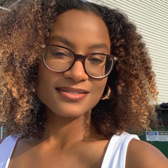 Profile Picture of Diamond Nunnally (@dimepiece9494) on Poshmark