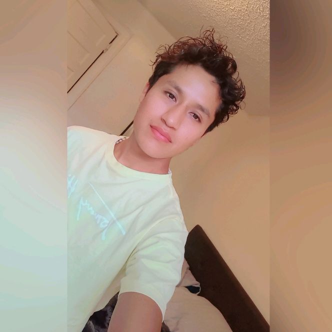 Profile Picture of David Escola (@david_patric) on Tiktok