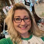 Profile Picture of Michelle Whitlow (@olivestreetcreations) on Instagram