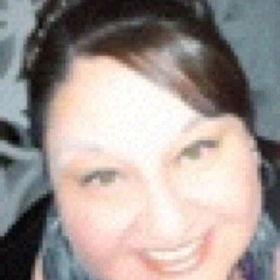 Profile Picture of Lisa (@ZerrLisa) on Twitter