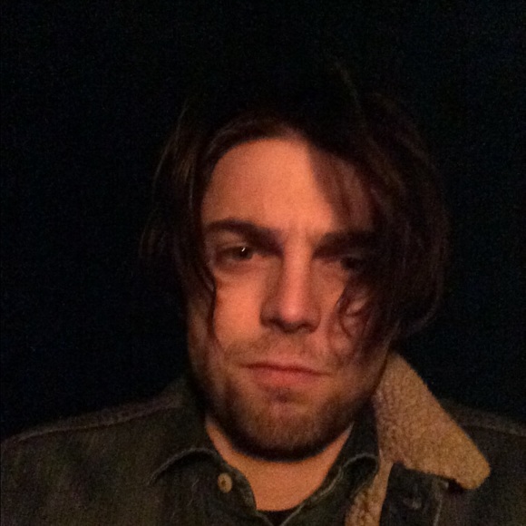 Profile Picture of Dillon Neal (@dillonneal777) on Poshmark