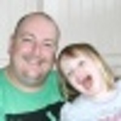 Profile Picture of Aaron Maile (@@kurtvedder) on Twitter