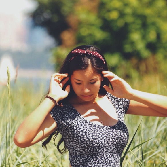 Profile Picture of Michelle Tamura (@mtamura) on Poshmark