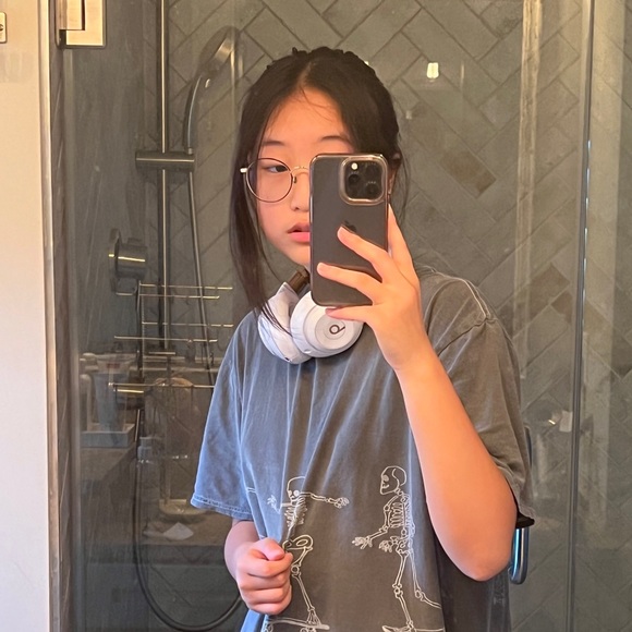 Profile Picture of Jia Kim (@jiakimm) on Poshmark