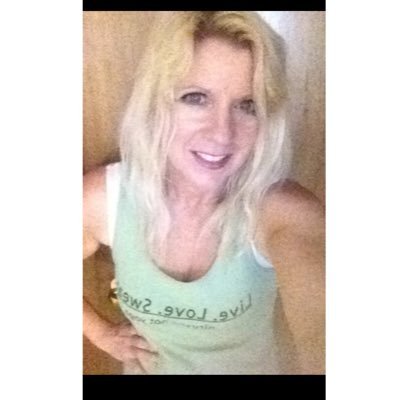 Profile Picture of Karen L. Hawley (@karenlhawley) on Twitter