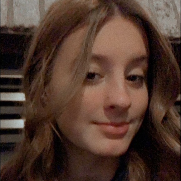 Profile Picture of Kaitlyn Cobban (@kcobban15) on Poshmark