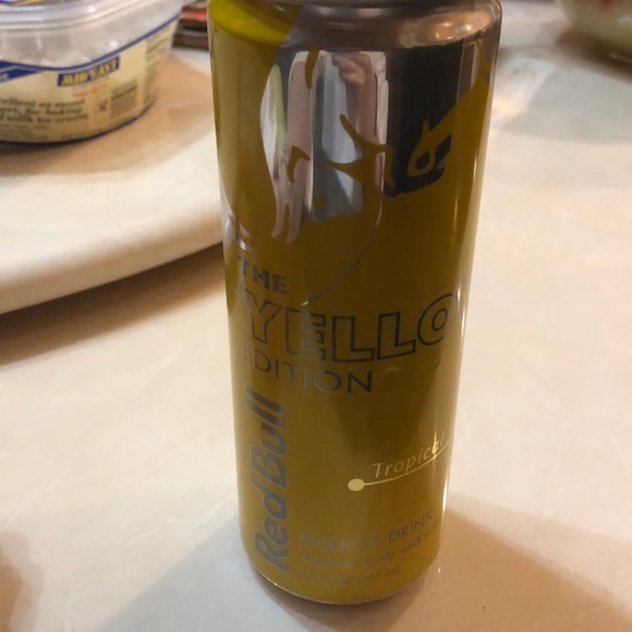 Rosa Yerzinkyan - Poshmark Profile Picture of Rosa Yerzinkyan (@nvard818) on Poshmark