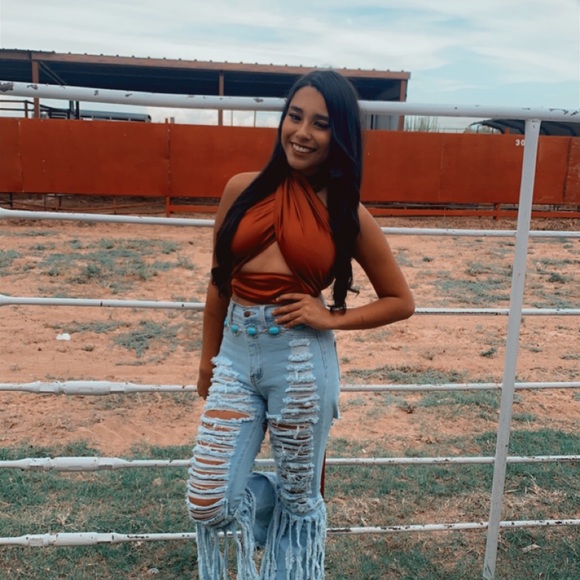 Profile Picture of Alynn Alvidrez (@aalvidrez619) on Poshmark