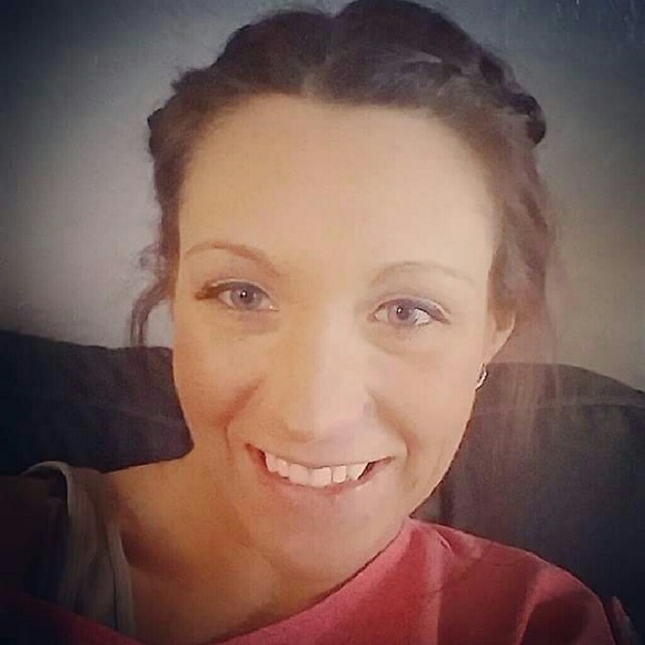 Profile Picture of Kylene Mckay (@kylenemckay723) on Poshmark