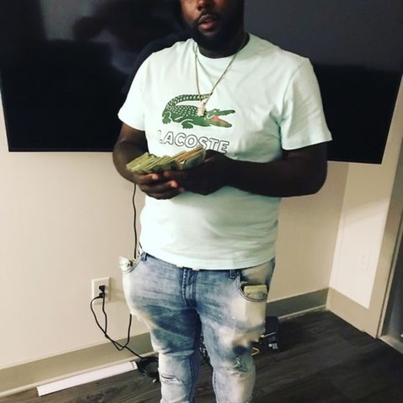 Profile Picture of James Wason (@jameswise907) on Poshmark