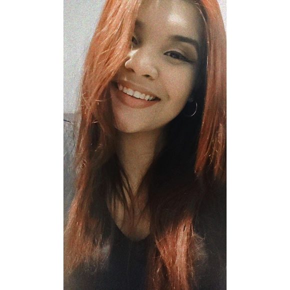 Profile Picture of Abijoann López santos (@abijoann) on Poshmark