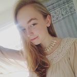 Elena Douglas - Instagram Profile Picture of Elena Douglas (@naturaljewelrybyel) on Instagram