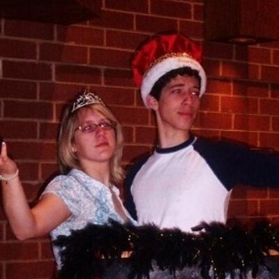 Profile Picture of Emily Resnick (@E_Rez) on Twitter