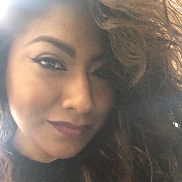 Profile Picture of Luisa Tercero (@luisater_26) on Poshmark