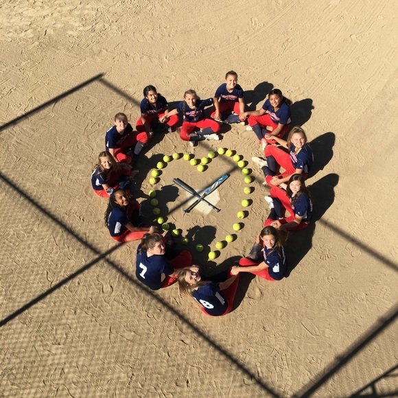 Kiley Shea - Poshmark Profile Picture of Kiley Shea (@kshea17) on Poshmark