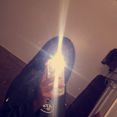 Profile Picture of Briana Harrell (@BrazzyfammBri) on Twitter