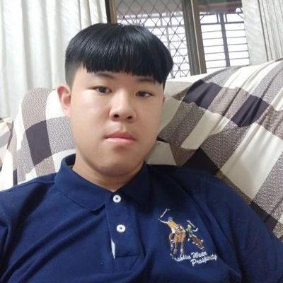 Profile Picture of Fang.Wei.Lu (@FangWeiLu) on Twitter