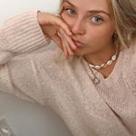 Profile Picture of ruby;^) (@_rubydylan) on Instagram