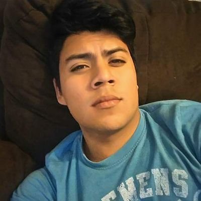 Profile Picture of Miguel Quevedo (@miguelquevedo86) on Twitter