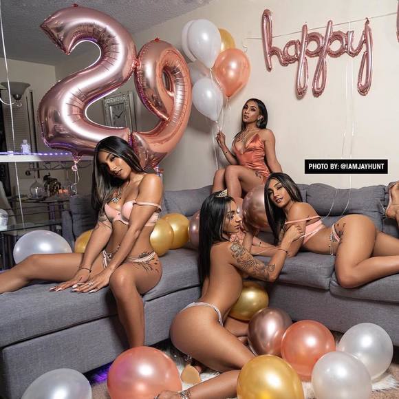 Profile Picture of Aisha Rivera (@amoney1991) on Poshmark