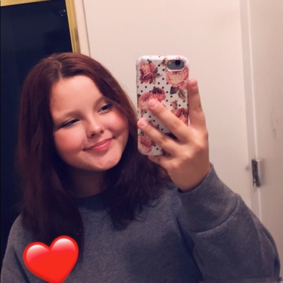 Adrianna Uebler - Poshmark Profile Picture of Adrianna Uebler (@adri1_) on Poshmark