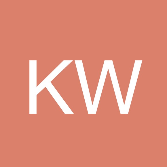 Profile Picture of Kevin Weeks (@kevinweeks) on Poshmark