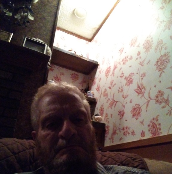 Profile Picture of David Tate (@davidtate536) on Poshmark
