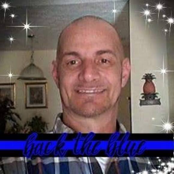 Profile Picture of Kenneth Reid (@kreid1970) on Poshmark