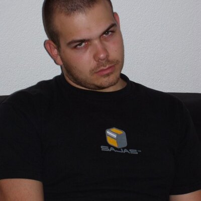 Profile Picture of Alexander Lampert (@BadBoy841) on Twitter