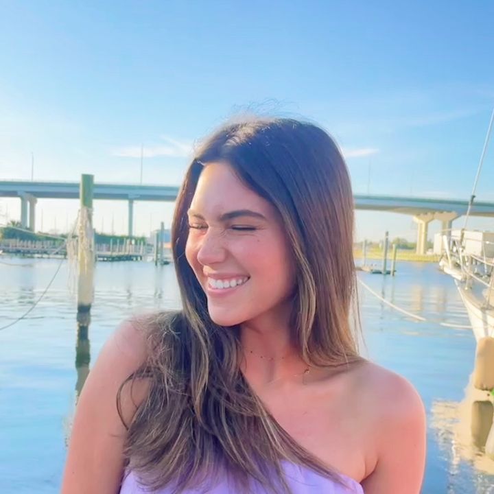 Profile Picture of charli (@cha.geier) on Tiktok